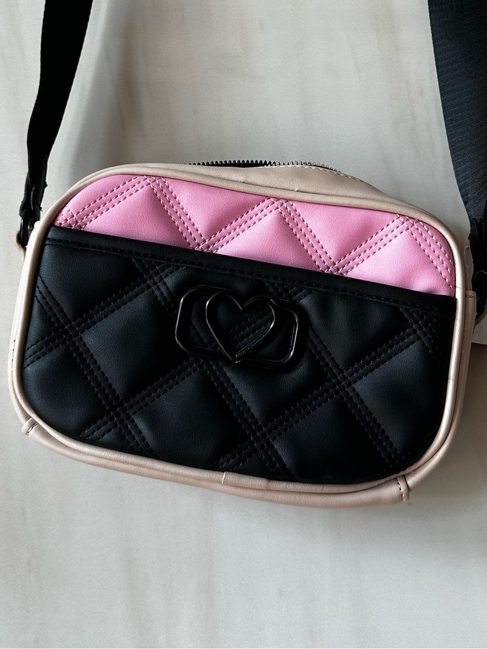 Betsey Johnson Pink Black Quilted Crossbody Bag Purse Guitar Strap NWT